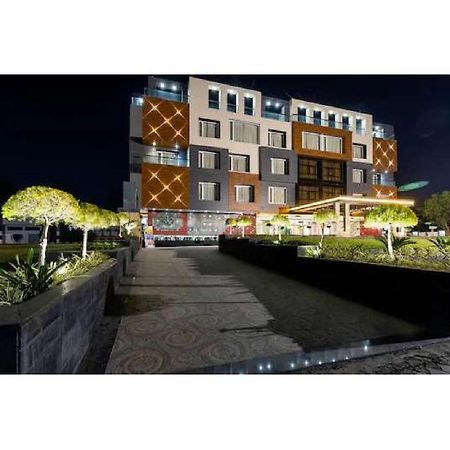Hotel Shivay President Ujjain Dış mekan fotoğraf