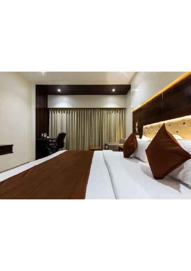 Hotel Shivay President Ujjain Dış mekan fotoğraf